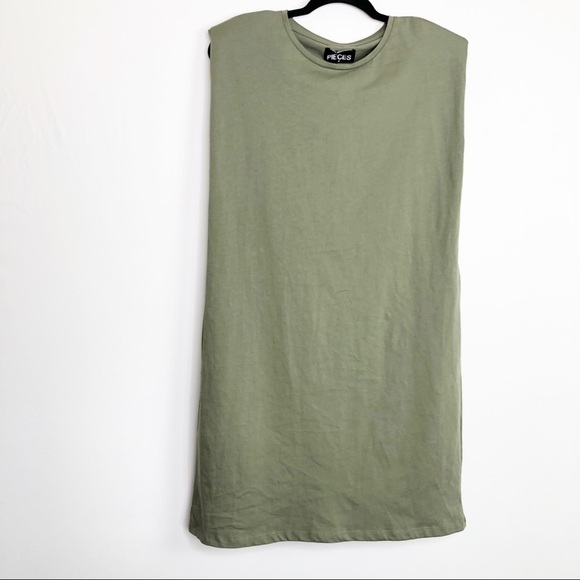 PIECES olive green padded shoulder mini T-shirt dress. - Picture 3 of 11